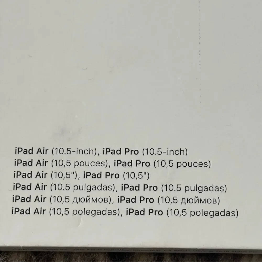 Apple Genuine OEM Cornflower Blue Smart Cover for iPad Air Pro 10.5